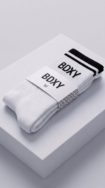"The Runner" socks | classic white
